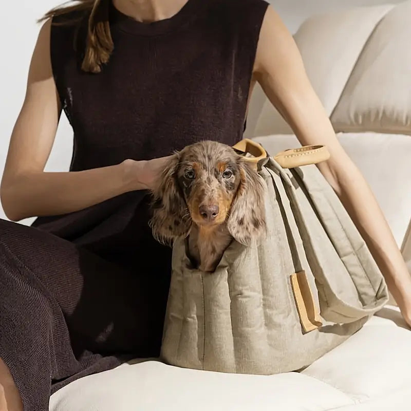 Luxury Pet Travel Carrier | Breathable & Lightweight for Stylish Adventures